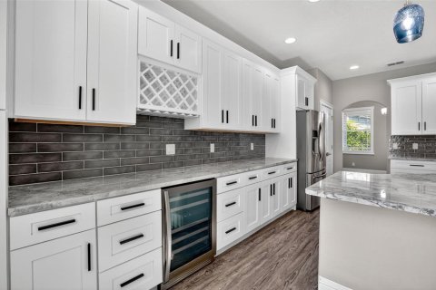 Casa en venta en Trinity, Florida, 4 dormitorios, 232.53 m2 № 1919818 - foto 24