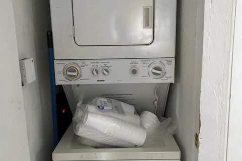 Immobilier commercial à vendre à West Palm Beach, Floride: 143.81 m2 № 2250345 - photo 6