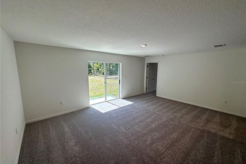 House in Palm Coast, Florida 4 bedrooms, 167.78 sq.m. № 1673505 - photo 3
