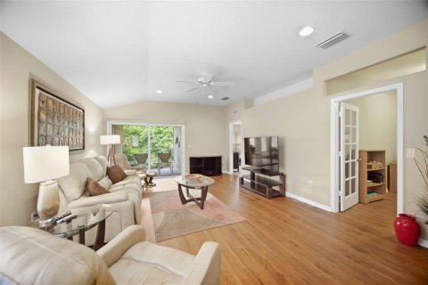 Casa en venta en Wesley Chapel, Florida, 2 dormitorios, 158.21 m2 № 2385706 - foto 8