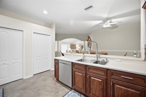 Casa en venta en Wesley Chapel, Florida, 2 dormitorios, 158.21 m2 № 2385706 - foto 16