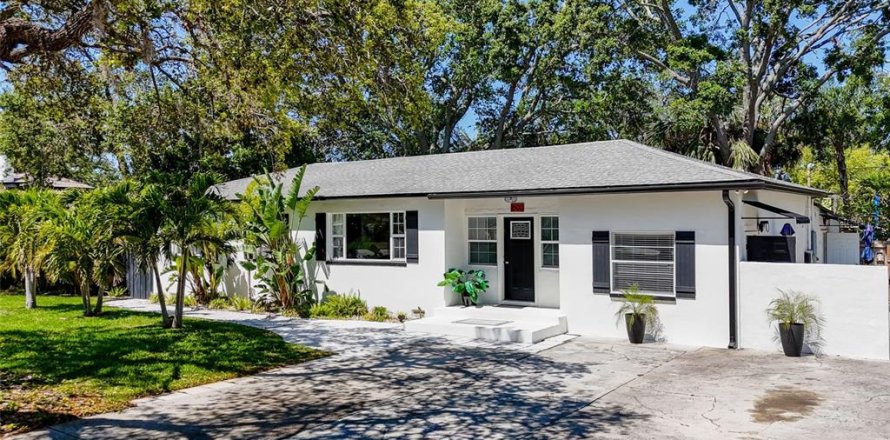 Propiedad comercial en Dunedin, Florida 5 dormitorios, 165.83 m2 № 1640499