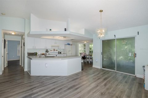 House in New Port Richey, Florida 3 bedrooms, 123.56 sq.m. № 1834755 - photo 19