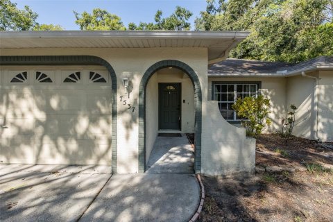 House in New Port Richey, Florida 3 bedrooms, 123.56 sq.m. № 1834755 - photo 6