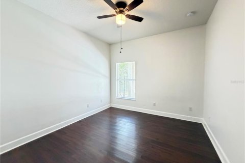 House in STONEYBROOK HILLS in Mount Dora, Florida 5 bedrooms, 279.45 sq.m. № 2304962 - photo 24