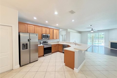 House in STONEYBROOK HILLS in Mount Dora, Florida 5 bedrooms, 279.45 sq.m. № 2304962 - photo 9