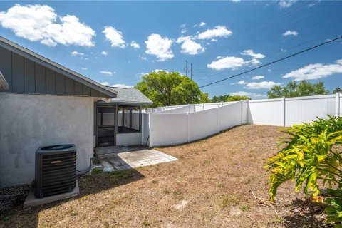 Villa ou maison à vendre à Lakeland, Floride: 2 chambres, 84.73 m2 № 1632344 - photo 17