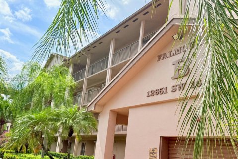 Condominio en Pembroke Pines, Florida, 2 dormitorios № 2091124