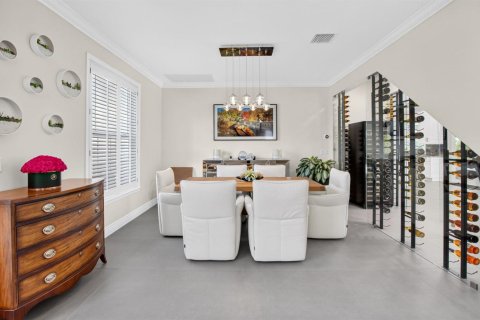 House in Boynton Beach, Florida 5 bedrooms, 365.48 sq.m. № 2249766 - photo 8
