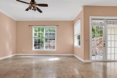 Adosado en alquiler en Fort Lauderdale, Florida, 3 dormitorios, 199.74 m2 № 2086246 - foto 7