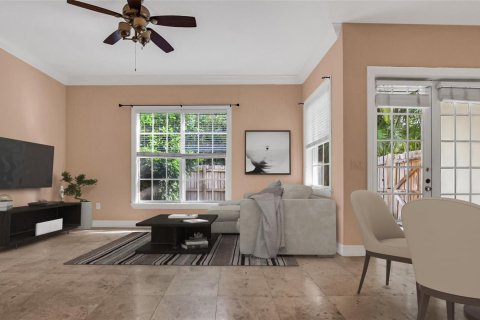 Adosado en alquiler en Fort Lauderdale, Florida, 3 dormitorios, 199.74 m2 № 2086246 - foto 6