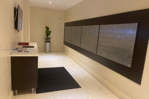 Copropriété à vendre à Hollywood, Floride: 1 chambre, 75.44 m2 № 1935991 - photo 14