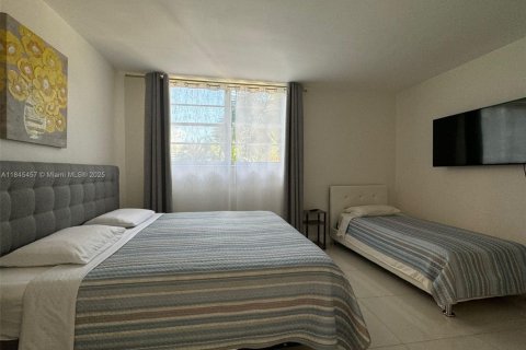 Copropriété à vendre à Hollywood, Floride: 1 chambre, 75.44 m2 № 1935991 - photo 5