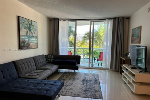 Condo in Hollywood, Florida, 1 bedroom № 1935991