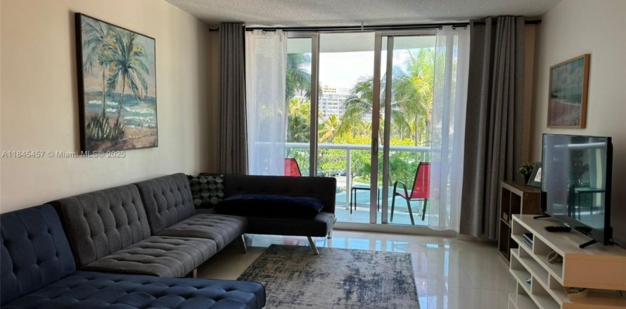 Condo à Hollywood, Floride, 1 chambre  № 1935991