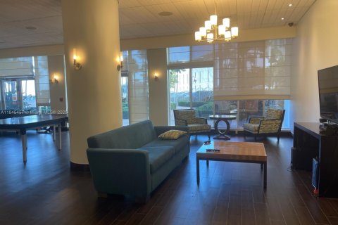 Copropriété à vendre à Hollywood, Floride: 1 chambre, 75.44 m2 № 1935991 - photo 13