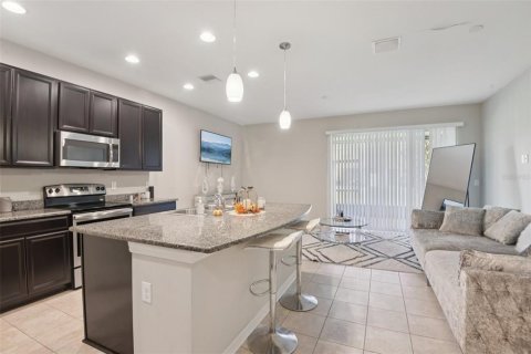 Townhouse in Riverview, Florida 3 bedrooms, 130.06 sq.m. № 2166587 - photo 13