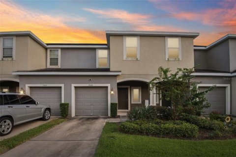 Townhouse in Riverview, Florida 3 bedrooms, 130.06 sq.m. № 2166587 - photo 2