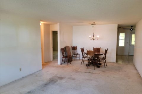 Casa en venta en Ocala, Florida, 2 dormitorios, 109.53 m2 № 1906722 - foto 4
