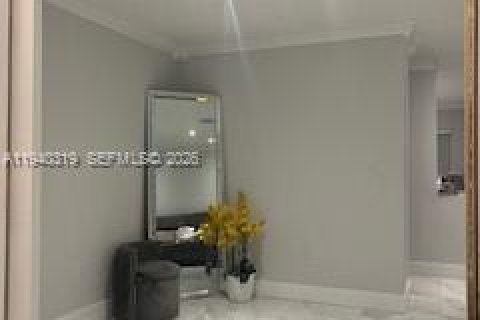 Touwnhouse à vendre à Miami, Floride: 3 chambres, 135.82 m2 № 2001288 - photo 12