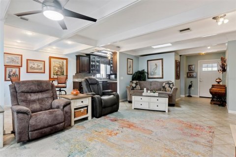 Villa ou maison à vendre à Tavares, Floride: 3 chambres, 139.82 m2 № 2198759 - photo 5
