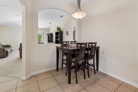 Villa ou maison à vendre à Wesley Chapel, Floride: 3 chambres, 133.97 m2 № 2212031 - photo 19
