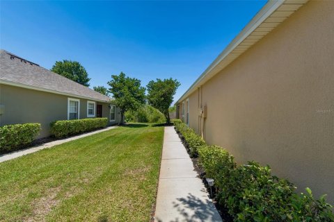 Villa ou maison à vendre à Wesley Chapel, Floride: 3 chambres, 133.97 m2 № 2212031 - photo 9