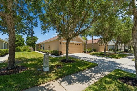 Villa ou maison à vendre à Wesley Chapel, Floride: 3 chambres, 133.97 m2 № 2212031 - photo 7