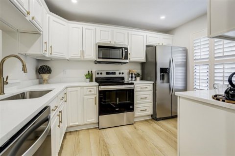 Copropriété à vendre à Dunedin, Floride: 2 chambres, 86.21 m2 № 2142306 - photo 3