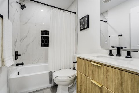Copropriété à vendre à Dunedin, Floride: 2 chambres, 86.21 m2 № 2142306 - photo 13