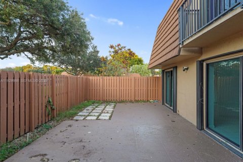 Touwnhouse à vendre à Cooper City, Floride: 3 chambres, 138.24 m2 № 1988631 - photo 24