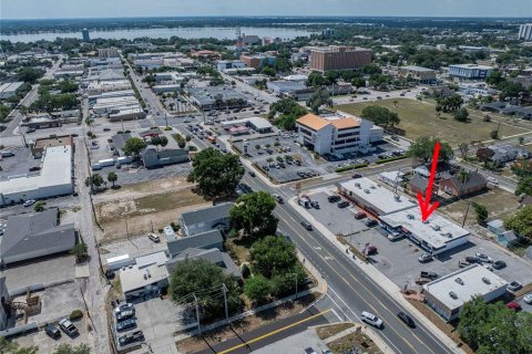 Immobilier commercial à vendre à Winter Haven, Floride: 388.7 m2 № 2123357 - photo 7