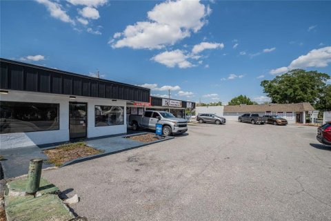 Immobilier commercial à vendre à Winter Haven, Floride: 388.7 m2 № 2123357 - photo 3