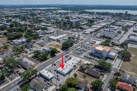 Immobilier commercial à vendre à Winter Haven, Floride: 388.7 m2 № 2123357 - photo 9