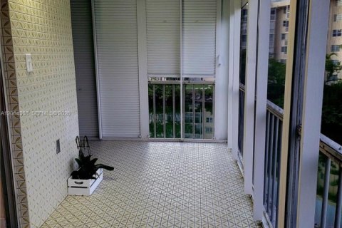 Copropriété à vendre à Aventura, Floride: 2 chambres, 100.61 m2 № 2281053 - photo 28