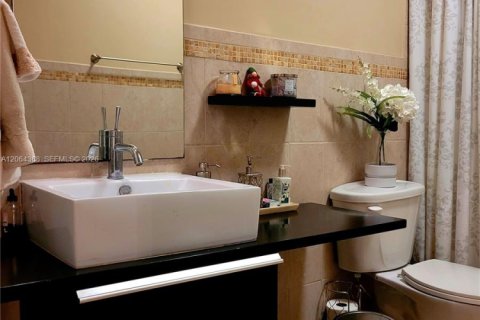 Copropriété à vendre à Aventura, Floride: 2 chambres, 100.61 m2 № 2281053 - photo 14