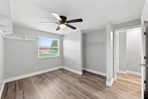 House in Fort Myers, Florida 3 bedrooms, 96.25 sq.m. № 2403566 - photo 15