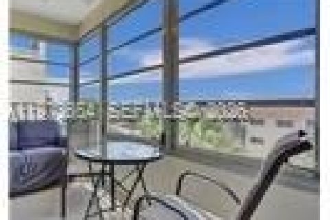 Condominio en alquiler en Lauderhill, Florida, 1 dormitorio, 70.61 m2 № 2033326 - foto 15