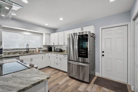 Villa ou maison à vendre à Palm Coast, Floride: 4 chambres, 214.6 m2 № 2135842 - photo 28