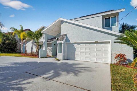 Villa ou maison à vendre à Palm Coast, Floride: 4 chambres, 214.6 m2 № 2135842 - photo 14