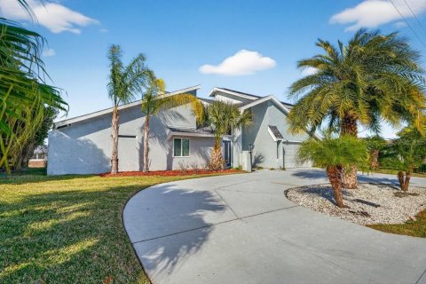 Villa ou maison à vendre à Palm Coast, Floride: 4 chambres, 214.6 m2 № 2135842 - photo 16