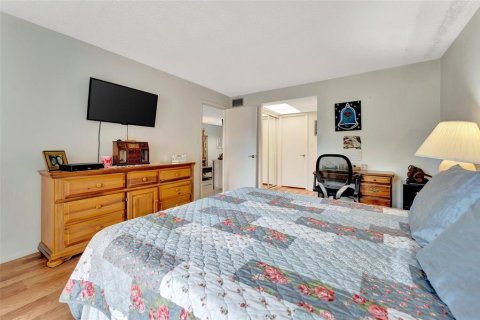 Condominio en venta en Bradenton, Florida, 2 dormitorios, 106.28 m2 № 1566661 - foto 22