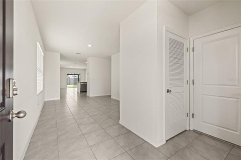 Casa en venta en Wesley Chapel, Florida, 3 dormitorios, 140.84 m2 № 1903676 - foto 5