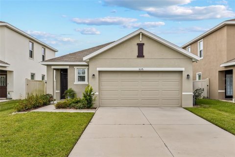 Casa en venta en Wesley Chapel, Florida, 3 dormitorios, 140.84 m2 № 1903676 - foto 1