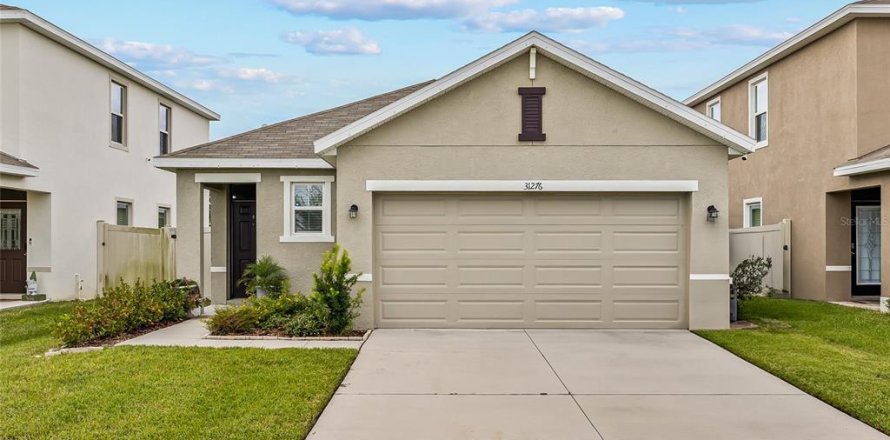 Casa en Wesley Chapel, Florida 3 dormitorios, 140.84 m2 № 1903676