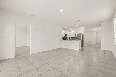 Casa en venta en Wesley Chapel, Florida, 3 dormitorios, 140.84 m2 № 1903676 - foto 17