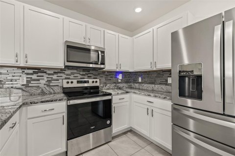 Casa en venta en Wesley Chapel, Florida, 3 dormitorios, 140.84 m2 № 1903676 - foto 11