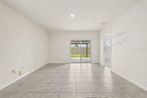 Casa en venta en Wesley Chapel, Florida, 3 dormitorios, 140.84 m2 № 1903676 - foto 15