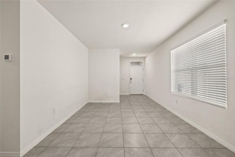Casa en venta en Wesley Chapel, Florida, 3 dormitorios, 140.84 m2 № 1903676 - foto 8