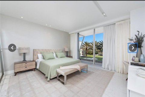 Copropriété à vendre à Surfside, Floride: 3 chambres, 300.26 m2 № 1964990 - photo 19